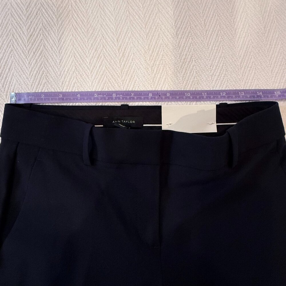 Ann Taylor Women's Straight Leg Pants in Navy - Picture 5 of 5